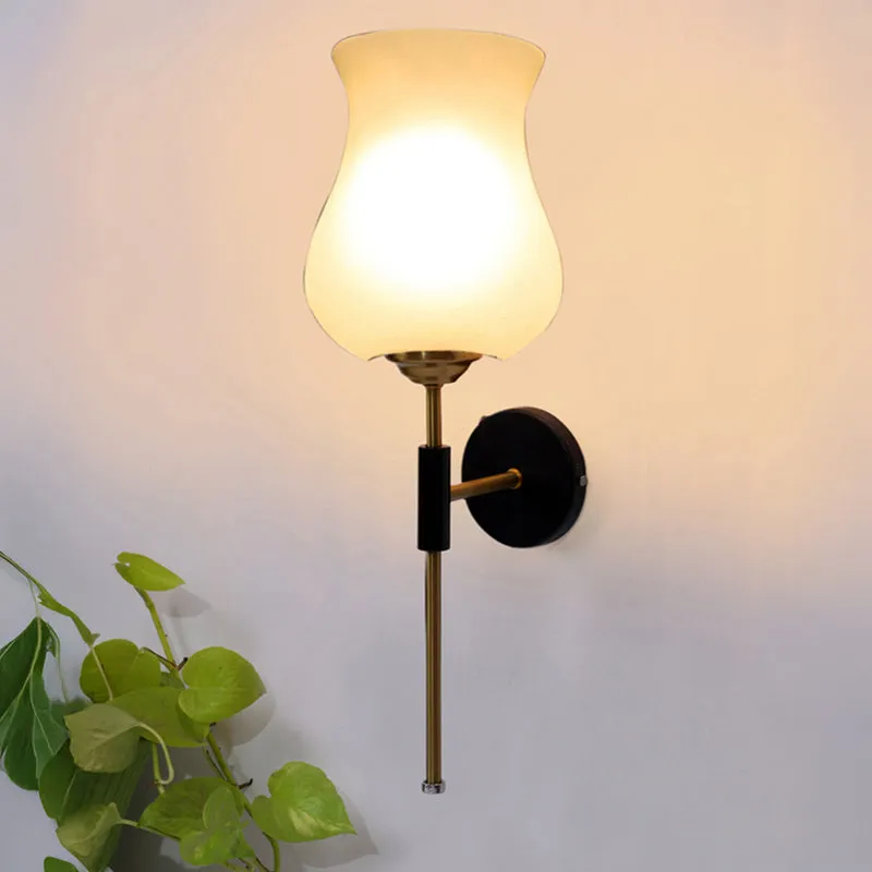 Beryll Glass & Steel Wall Lamp media 1