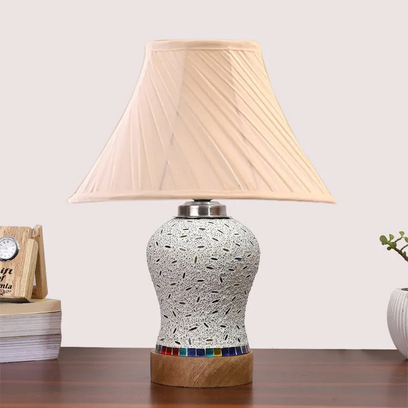 Nivora I Pleated Wooden Table Lamp - Multicolor media 4