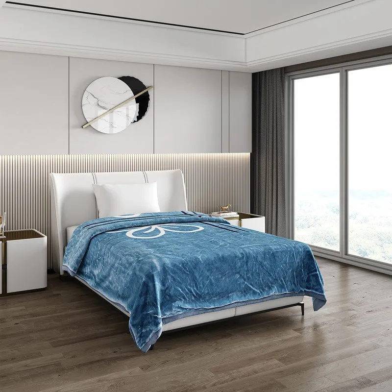 Monte Carlo Azure Dreamscape Blanket (Blue)- 950 GSM media 1