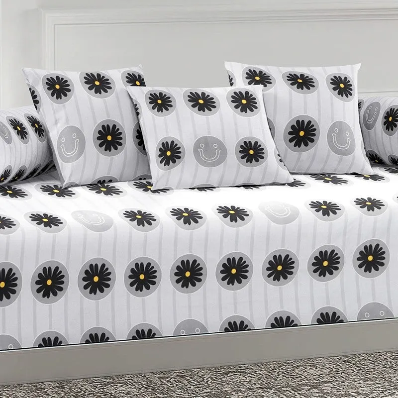 Naturra Printed Diwan Set - Six Piece Set media 4