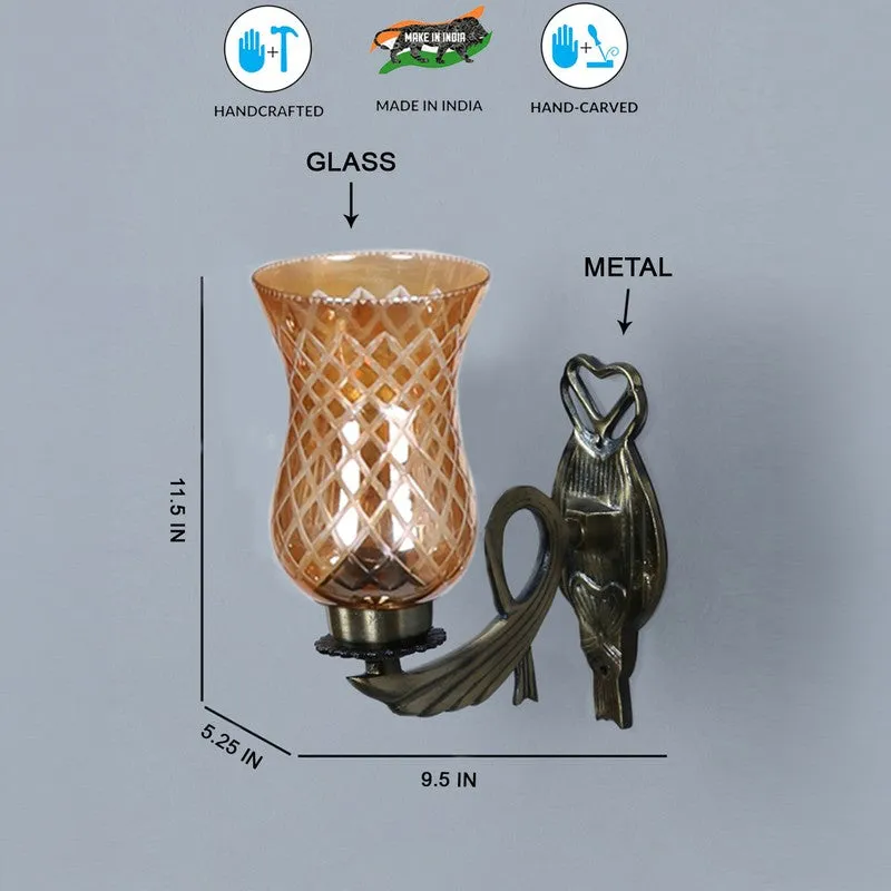 Honey Glow Heart Amber Glass Wall Lamp media 9