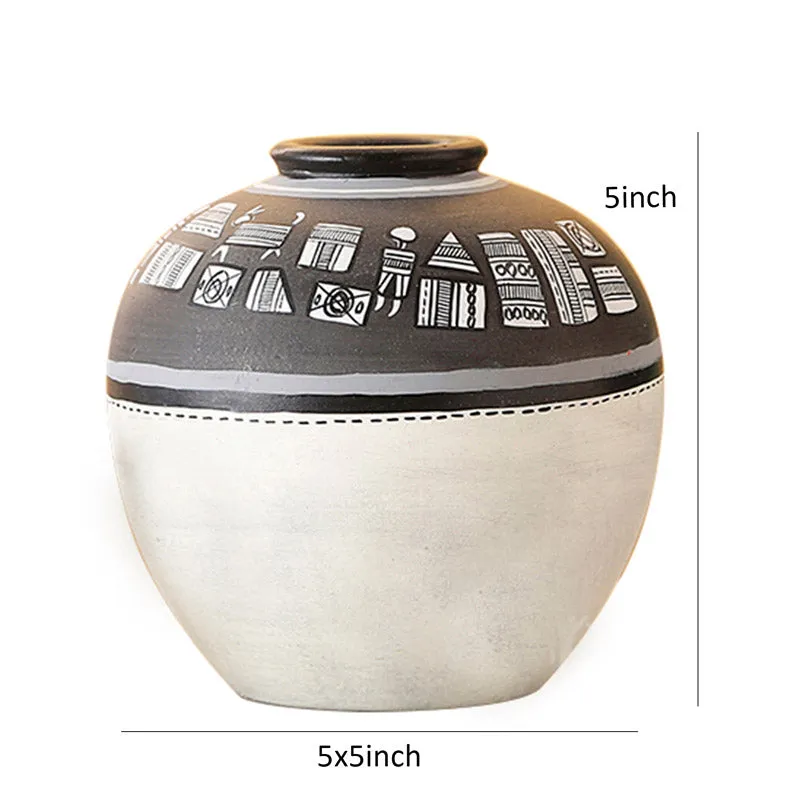 Shumaylah Handcrafted Terracotta Vase media 4