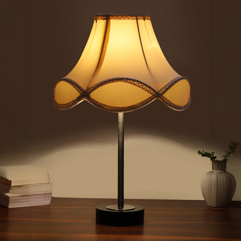 Curved Vintage