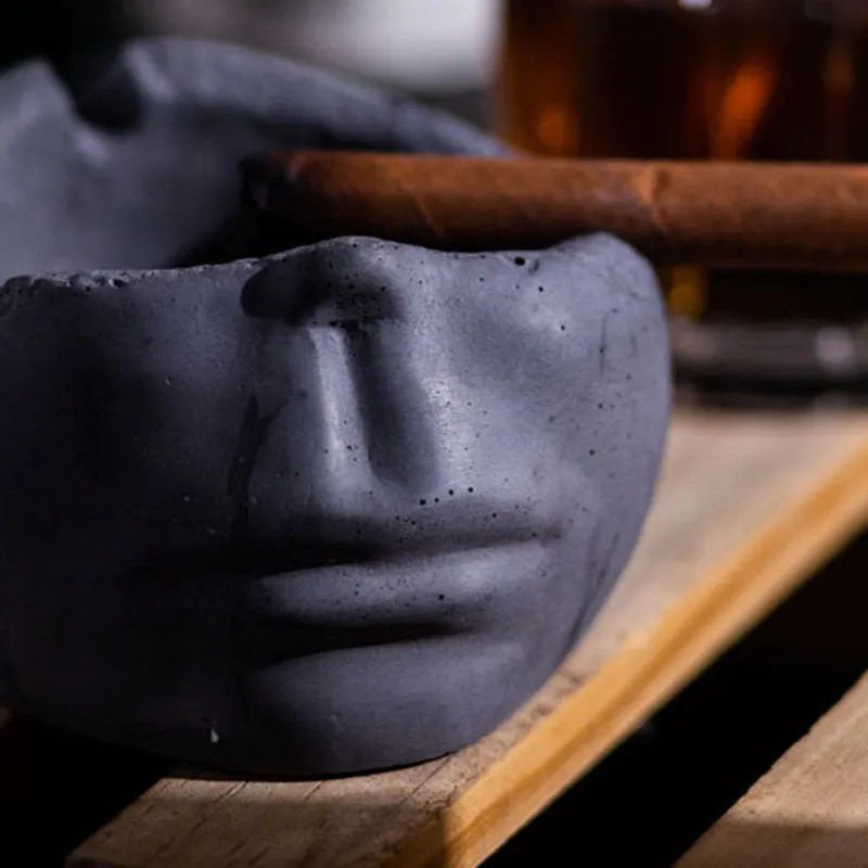Volto Ash Tray media 3