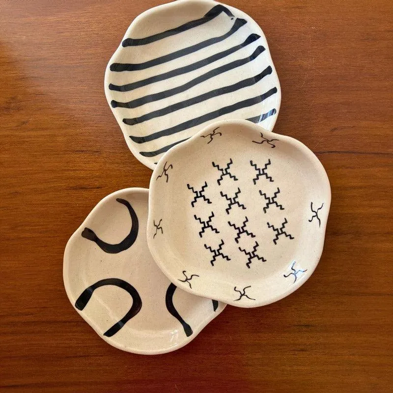 Kranis Ceramic Platter - Set of Three media 1