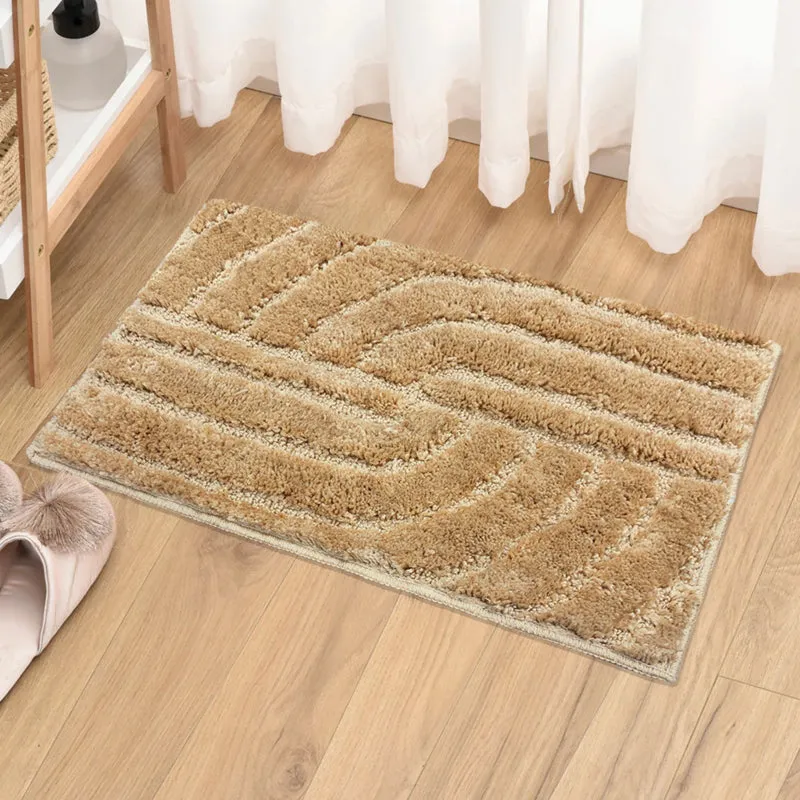 Scotch Maze Microfiber Bath Mat - Gold media 1