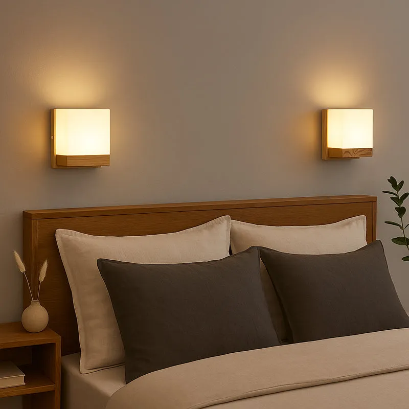 Talbot Glass & Wooden Wall Lamp media 1