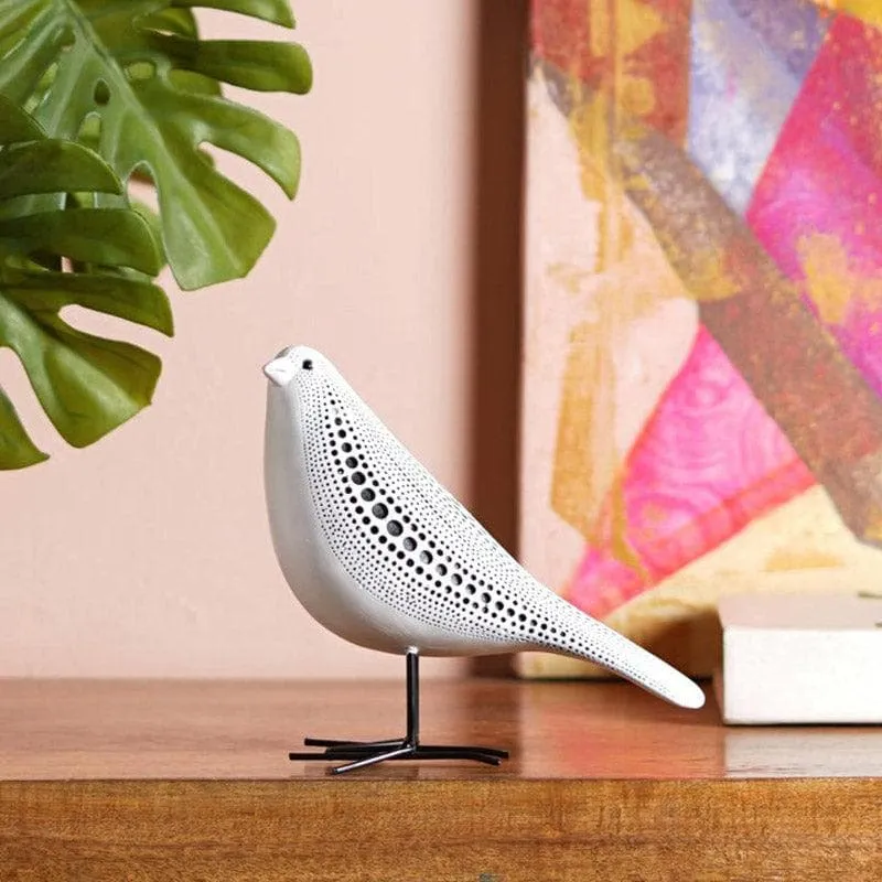 Avian Wonder Showpiece media 1