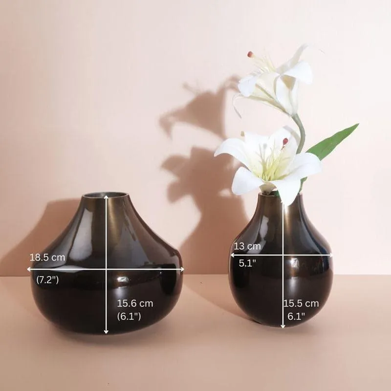 Elosi Fuse Metal Vase (Antique Brass) - Set Of Two media 5