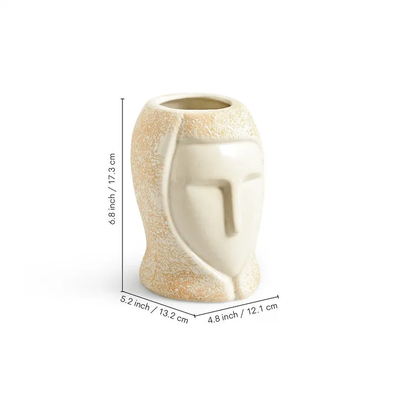 Celine Ceramic Vase media 6