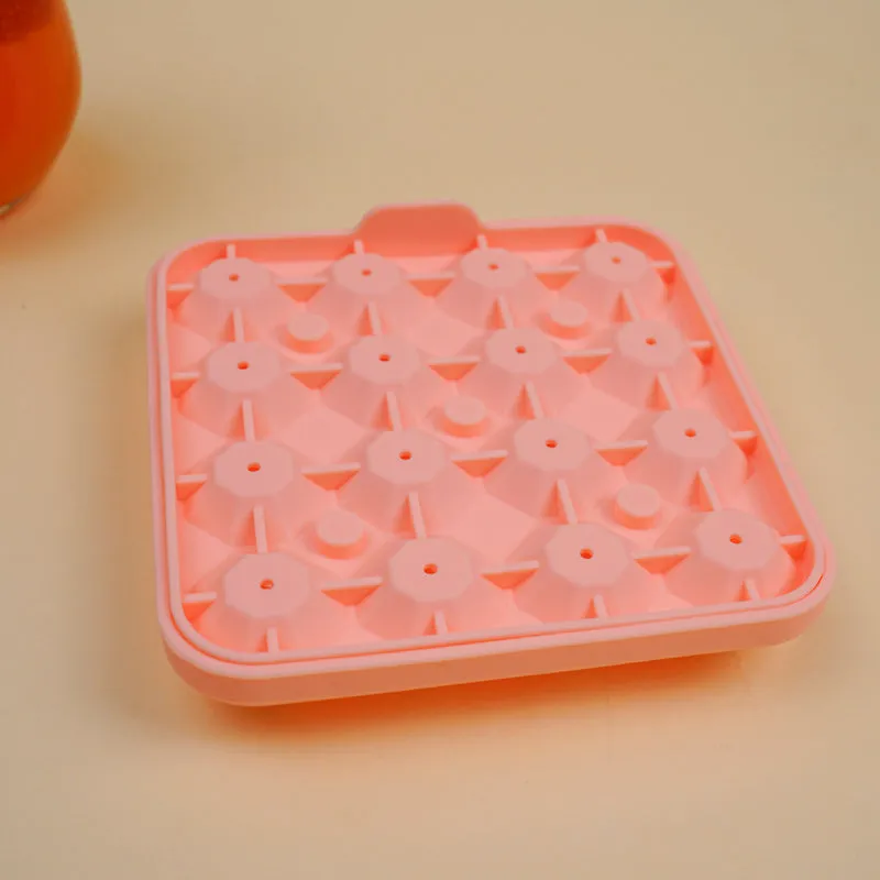 Diamond Silicone 16-Cube Ice Mould - Pink media 3