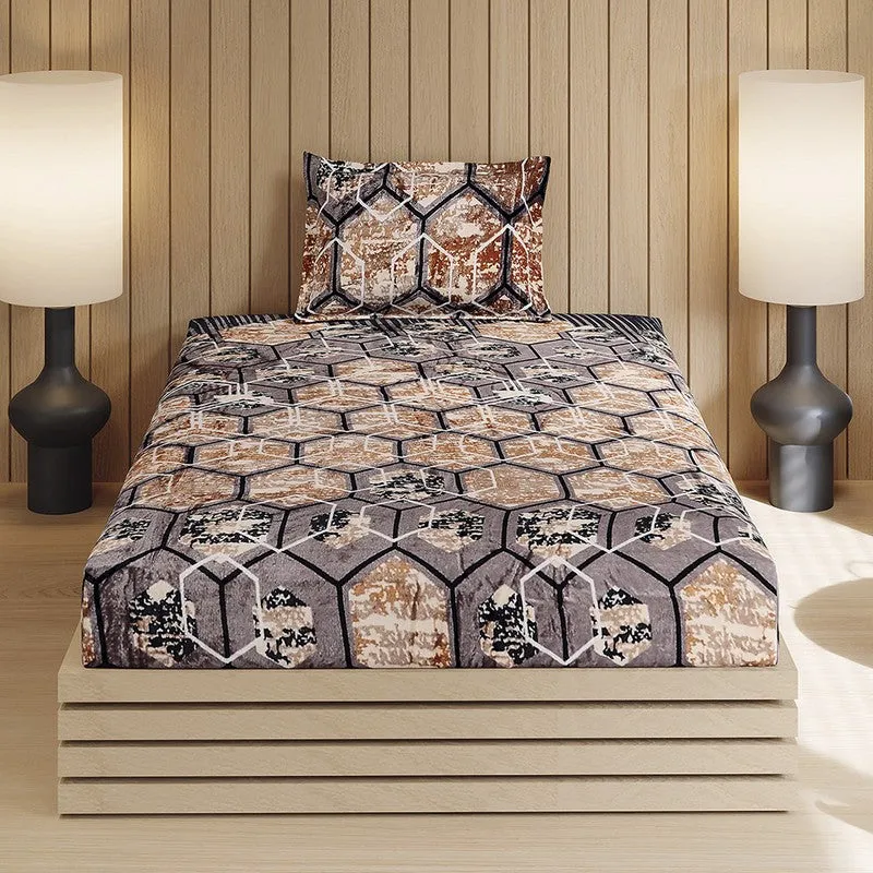 Monte Carlo Serene Strokes Bedsheet (Beige) - 280 GSM media 3