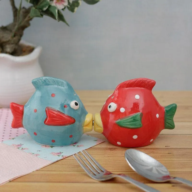 Fish Pal Salt And Pepper Shaker media 3