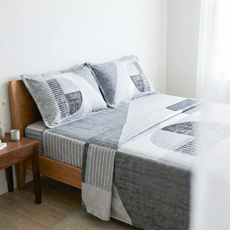 Idris Abstract Cotton Bedsheet (Grey) - 200 TC media 3