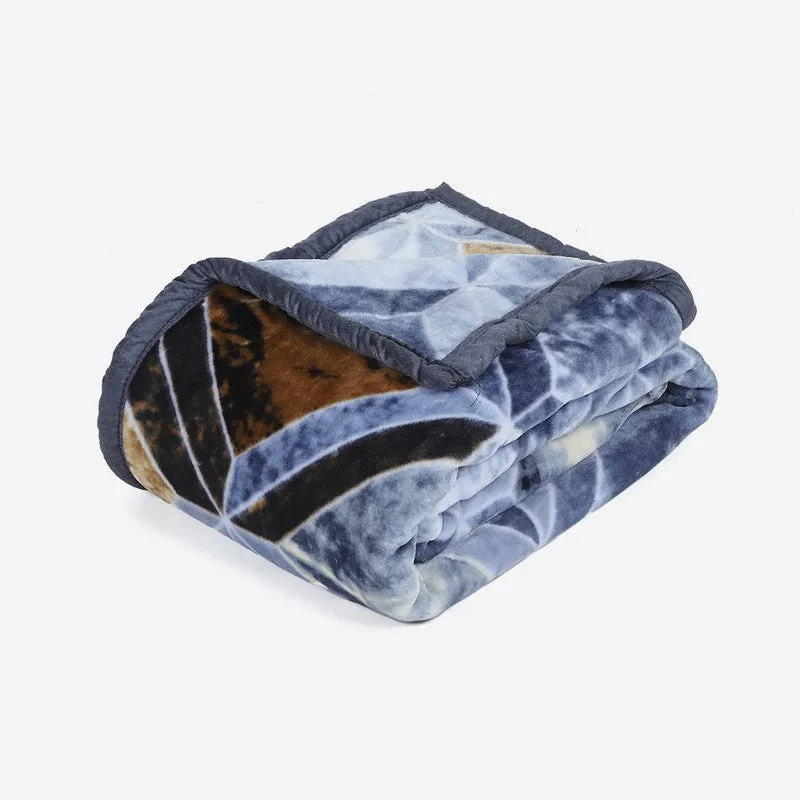 Monte Carlo Ocean Mirage Checked Blanket - 625 GSM media 5