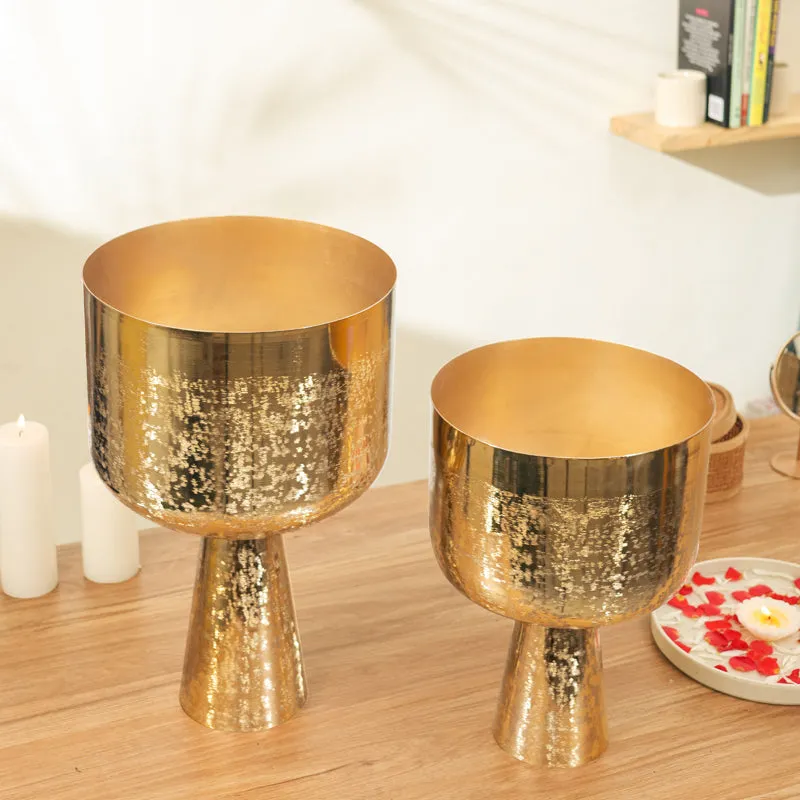 Textura Aureme Planter - Set Of Two media 3