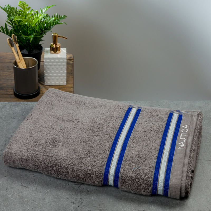 Nautica Dove Dual Down Bath Towel - Grey media 4