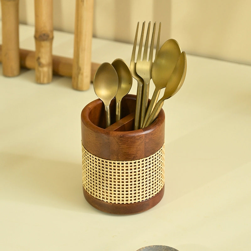 Kutora Wooden Cutlery Stand media 8