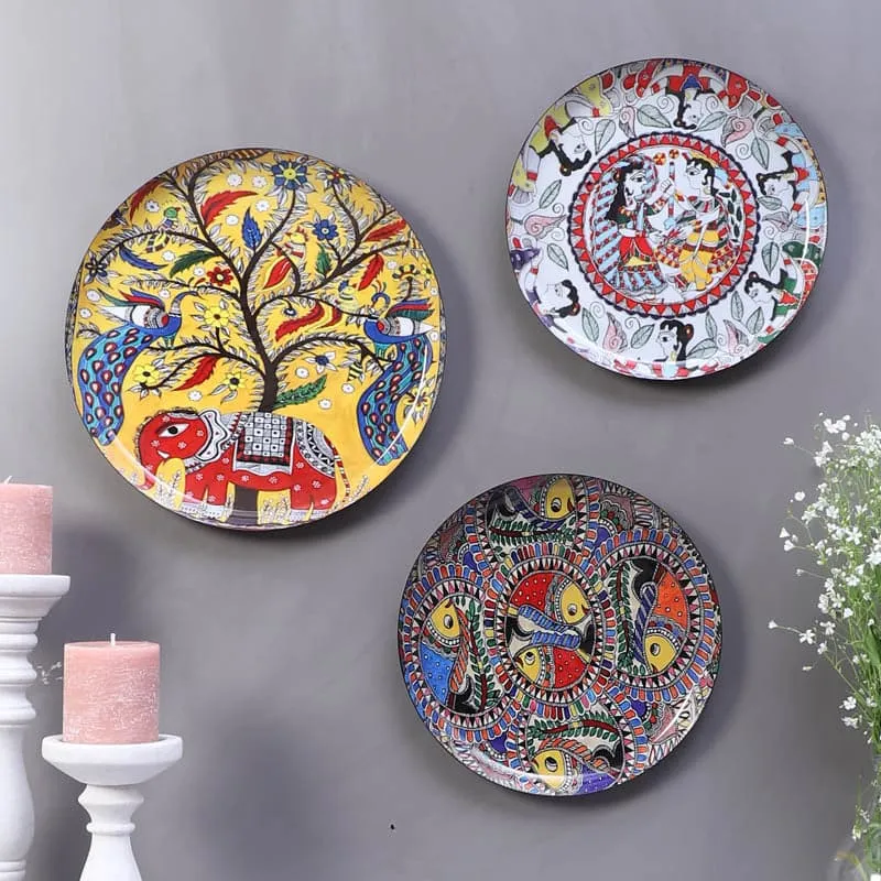 Regal Rule Wall Plate - Set Of Three media 1