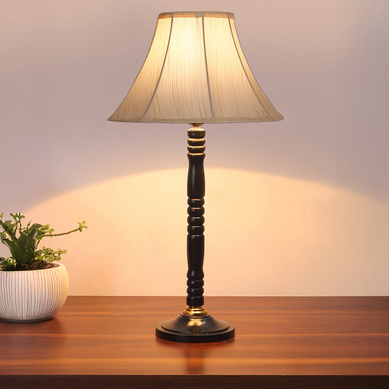 Coral Cove Table Lamp With Wooden Base - White,Black