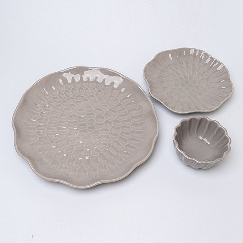 Ripple Ceramic Dinner Set - 18 Piece Set media 7