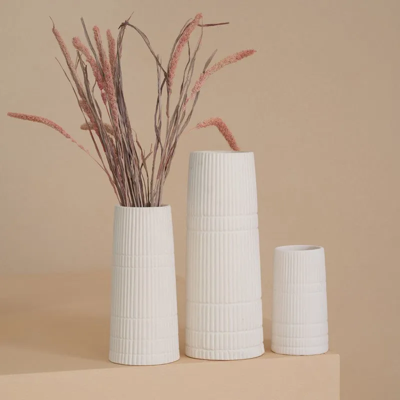 Minimal Trio Ceramic Vase - Set Of Three media 3