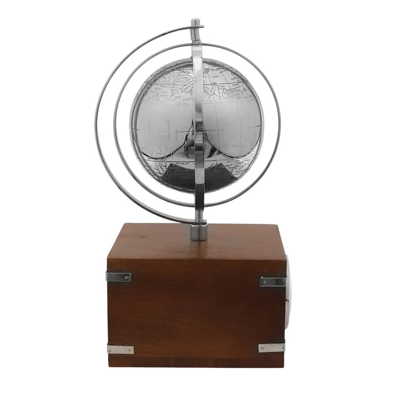 Classic Paris-Inspired Table Clock Silver media 5