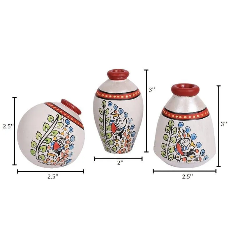 Rykera Tribal Terracotta Vase - Set Of Three media 5