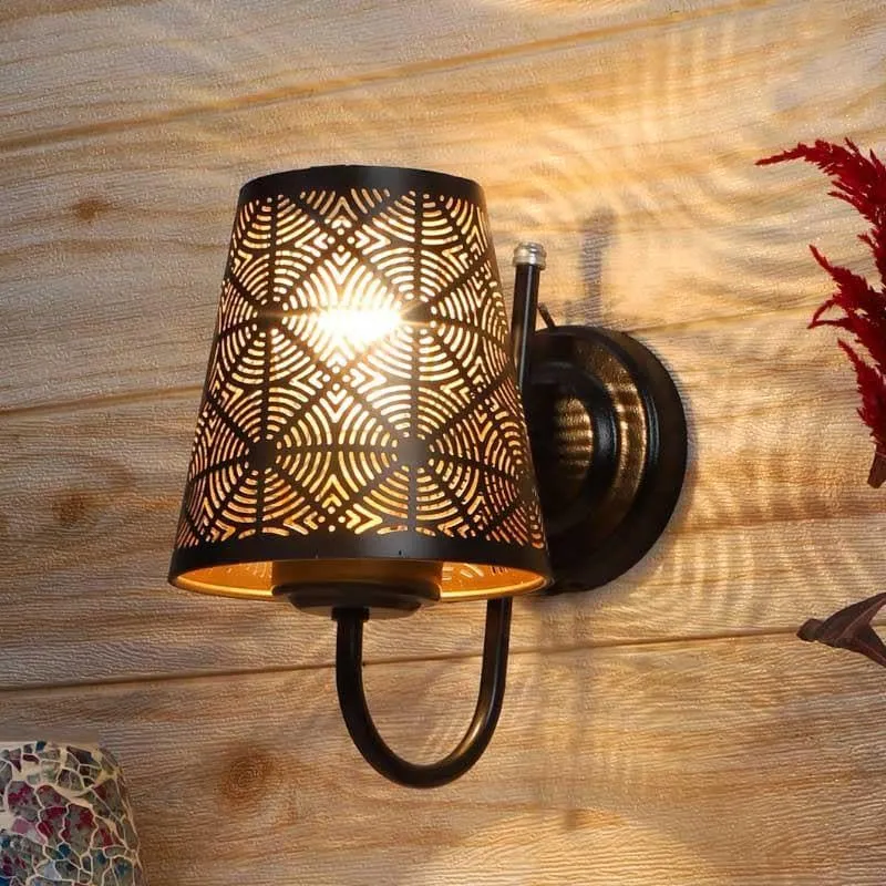 Sphere Zome Single Metal Wall Lamp media 1