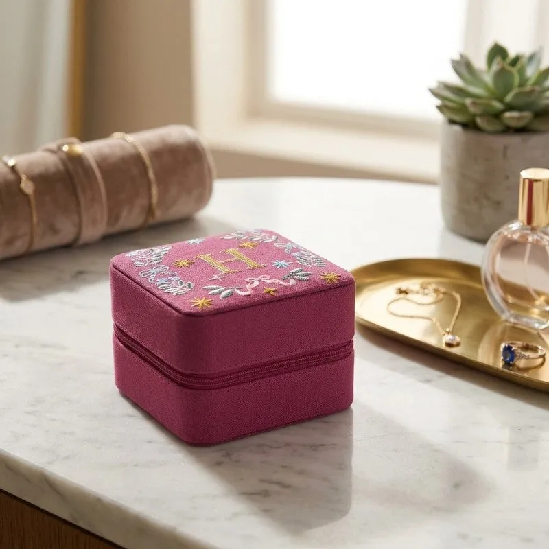 AuraChest Elegant Jewelbox media 1