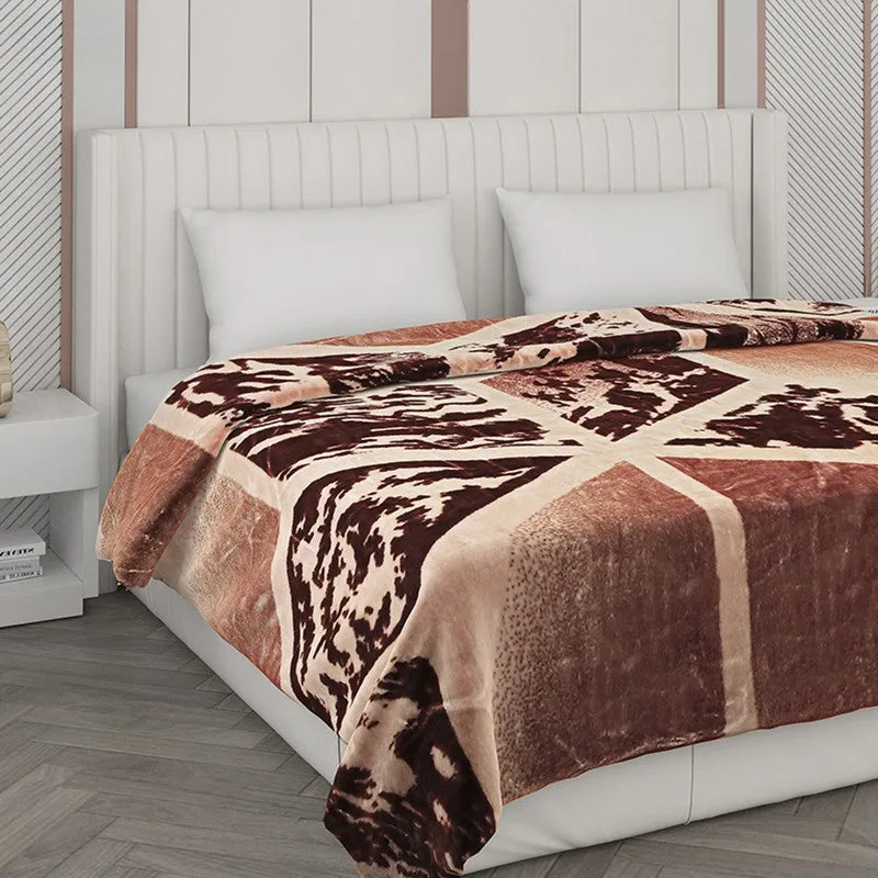 Monte Carlo Mosaic Diamond Blanket (Brown)- 850 GSM media 5