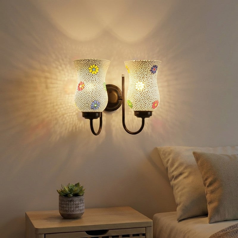 Mosaic Duo Daisy Dot Glass Wall Lamp