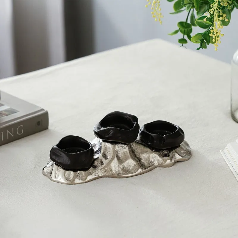 Regal Lotus Candle Holder - Black media 3