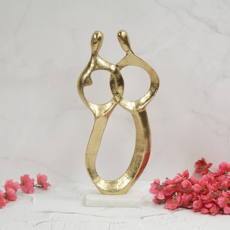 Serena Couple Showpiece
