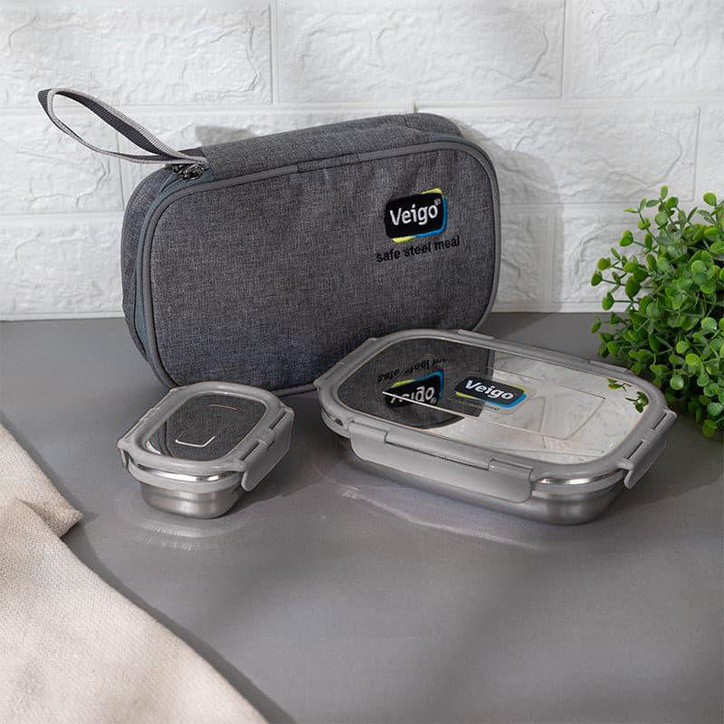 Polyester · Stainless Steel
