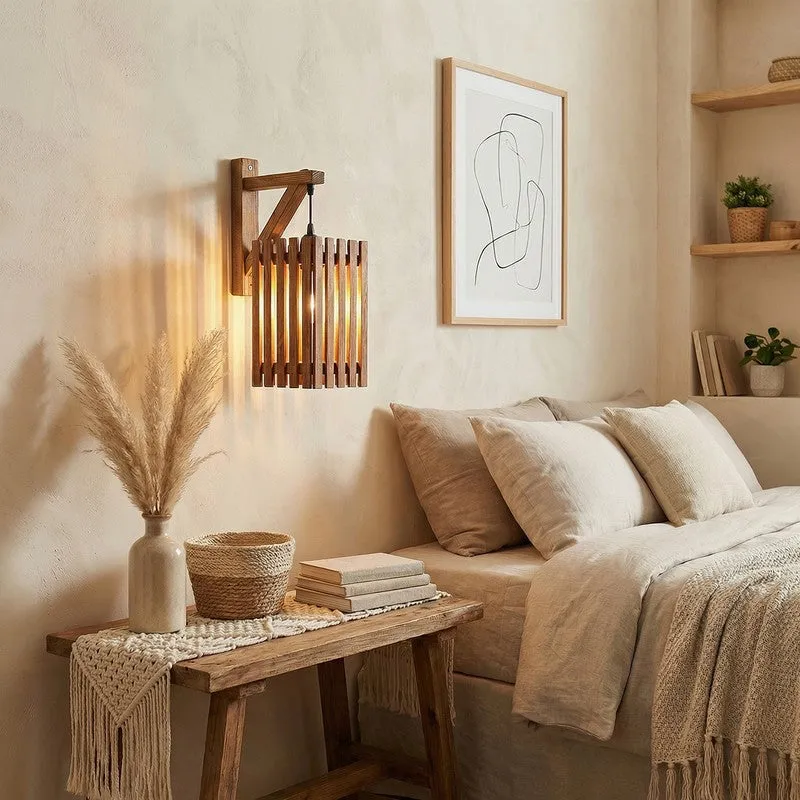 LineCraft Wooden Wall Lamp - Brown media 3