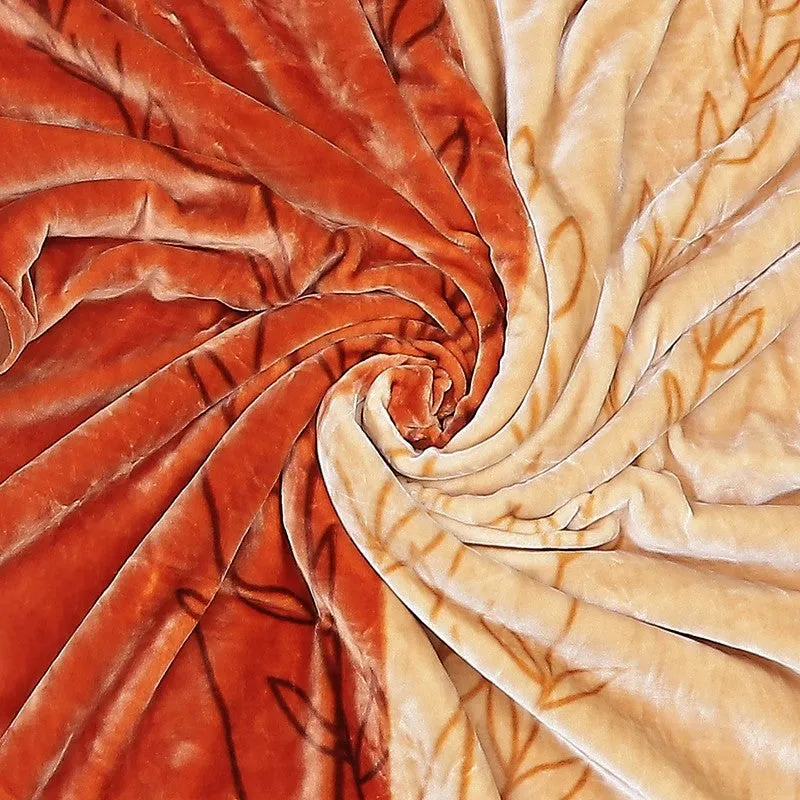 Monte Carlo Crimson Whisper Blanket (Orange)- 950 GSM media 7