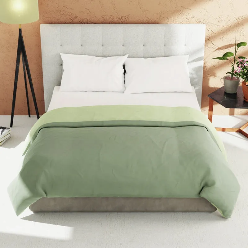 Ashfield Comforter (Sage) - 150 GSM media 1