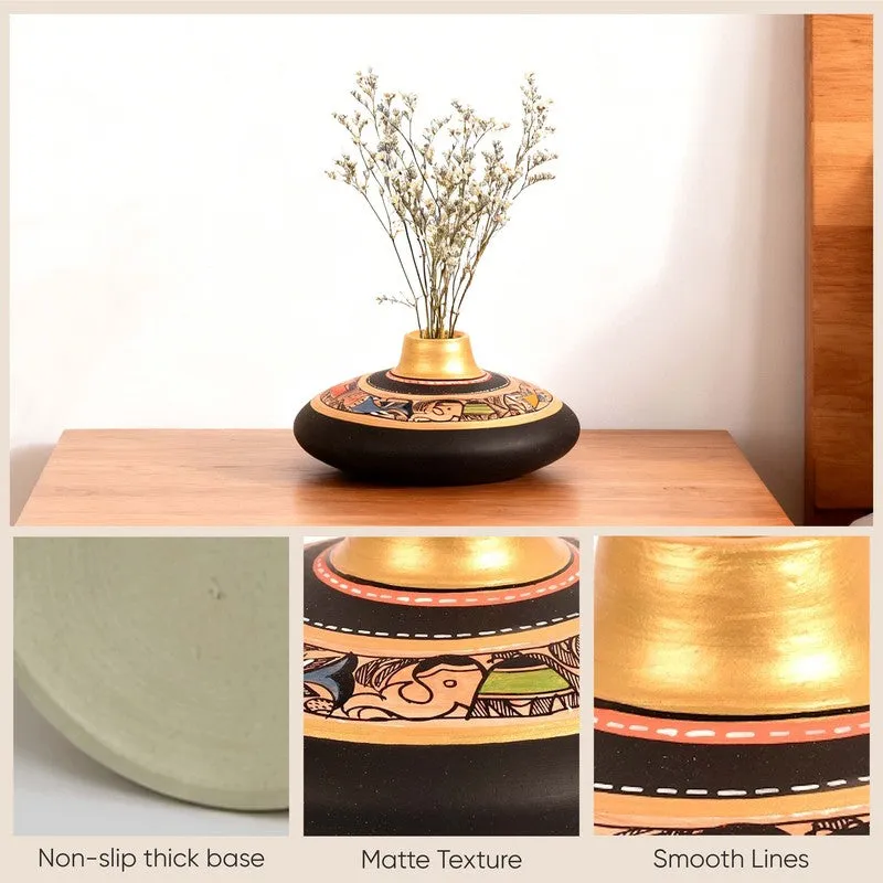 Bodhi Tribal Terracotta Vase media 7