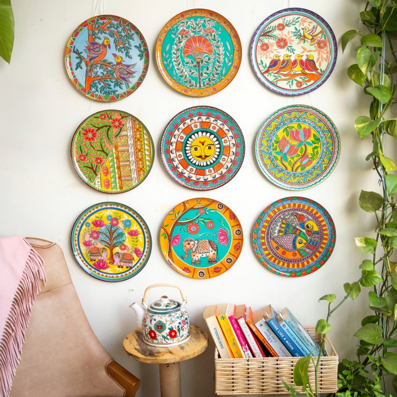 Madhubani Garden Wall Plate - Set Of Nine media 4