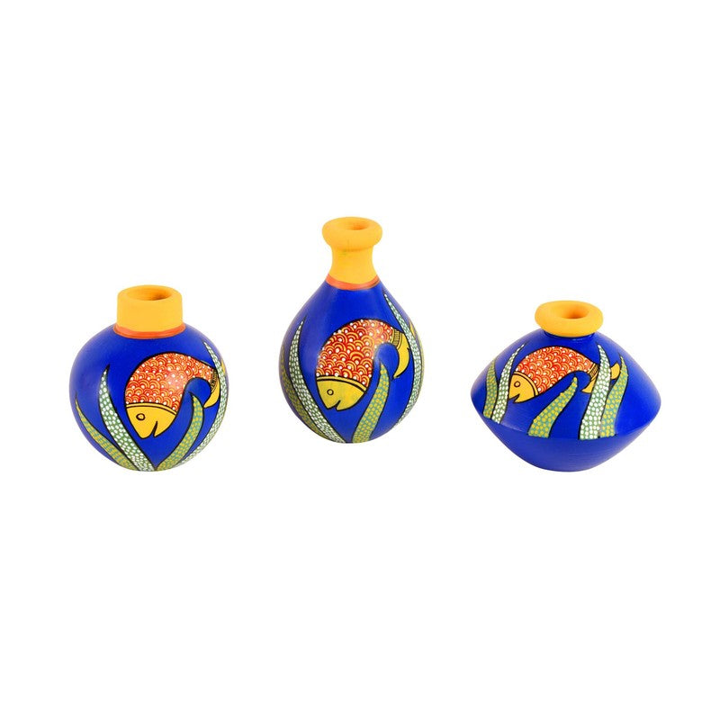 Varaha Terracotta Vase - Three Piece Set media 4
