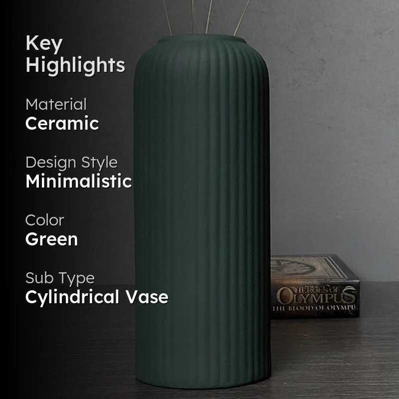 Aura Forma Ceramic Vase - Dark Green media 2