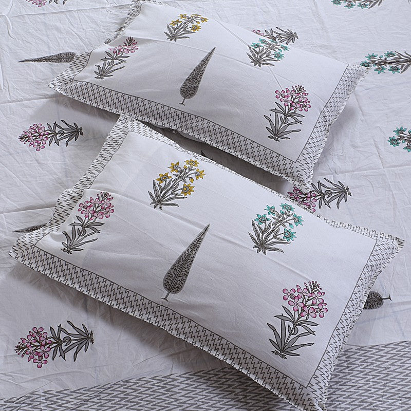 WhiteBloom Handblock Printed Cotton Bedsheet (Pink) - 400 TC media 4