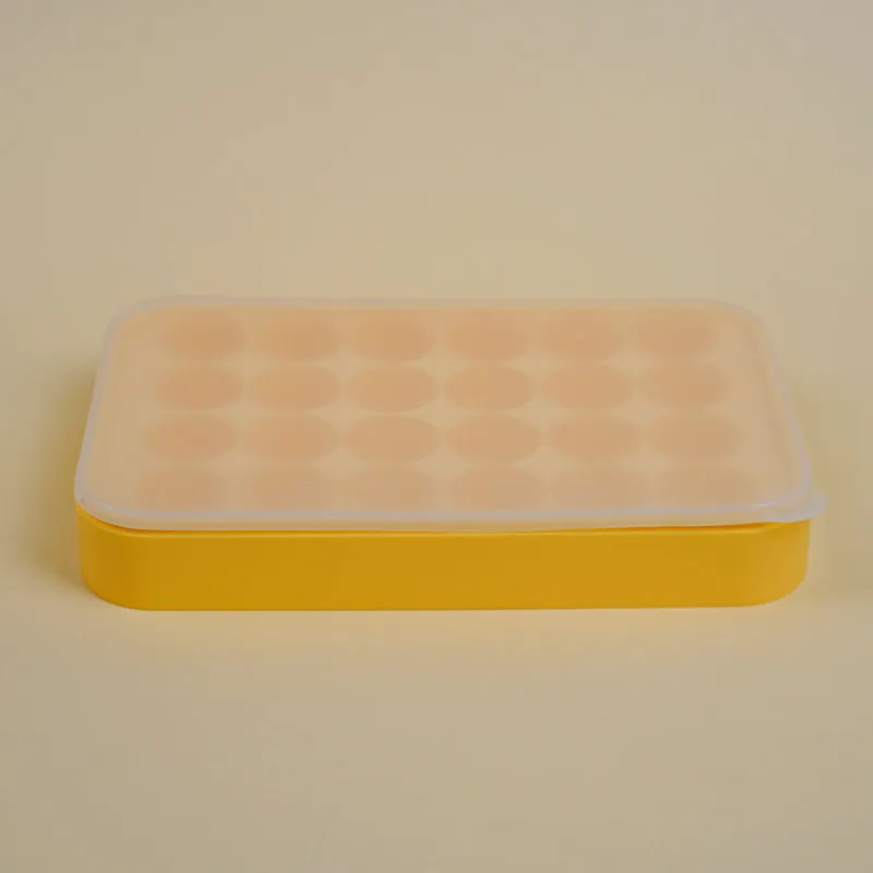 Geometric Silicone 24-Cube Ice Mould - Yellow media 4