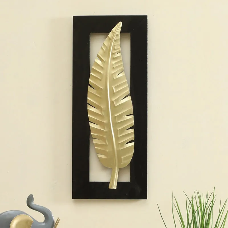 Hypnos Feather Metal Wall Accent media 1