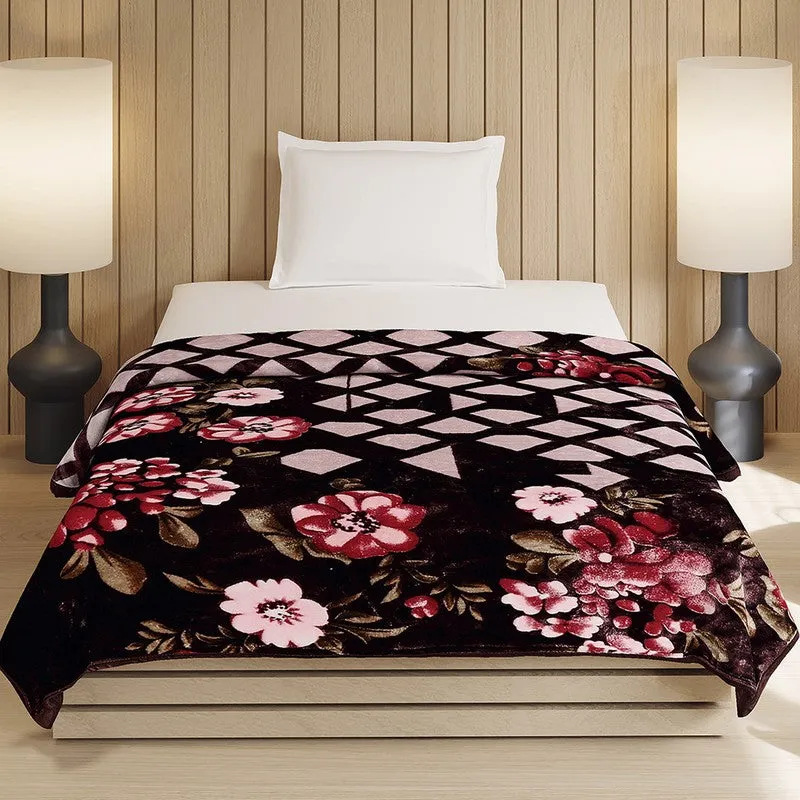 Monte Carlo Midnight Blossom Blanket (Black,Red)- 540 GSM media 1