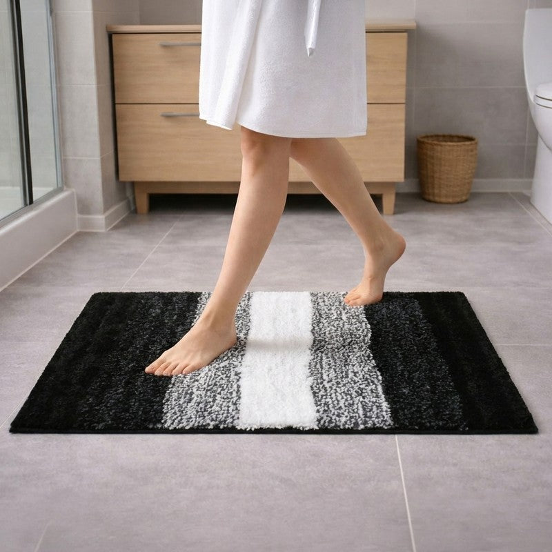 Quick Dry Anti Skid Micro Fiber Bath Mat - Black,White - 40 x 60 cms