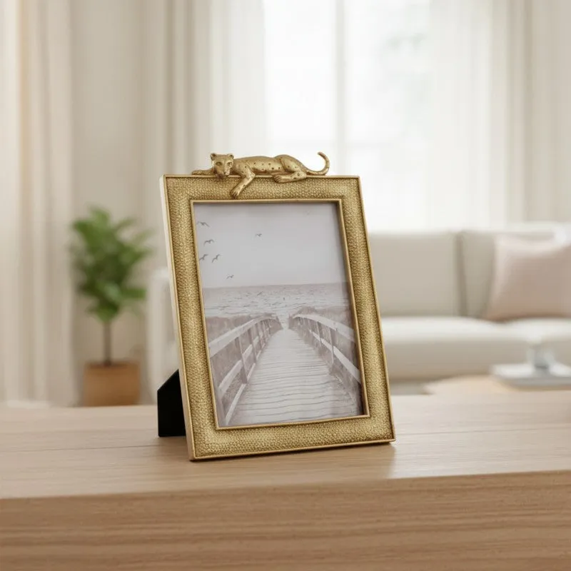 Classic Charm Gold Photo Frame - Gold media 1