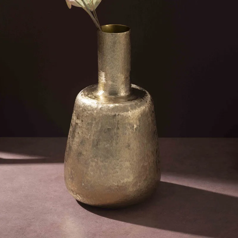 Antiqua II Metal Vase media 4