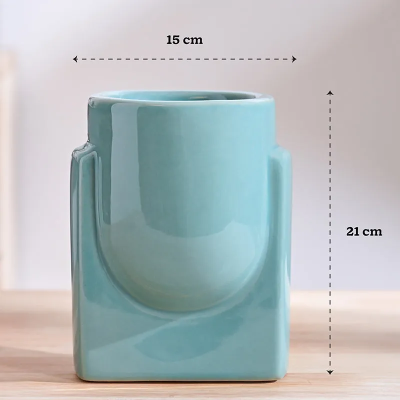 Ugaoo Minimalica Ceramic Planter - Green media 8